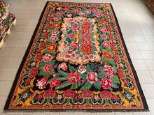 Charger l'image dans la galerie, Tapis Moldave Vintage New Co September 2