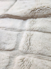 Charger l'image dans la galerie, Tapis Mrirt Neuf Winter 1