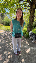 Charger l'image dans la galerie, Sac Bee By Sandra En cuir version Croco Noir et Son Pimp ton Bee Vitaminé 💚