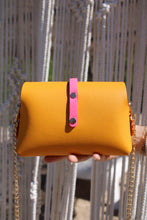 Charger l'image dans la galerie, Sac Bee  Sofia 🔥🔥🔥🌸🌸🌼