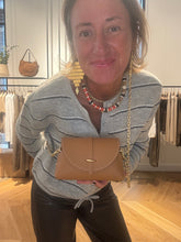 Upload image to gallery, SAC EN CUIR GRAINÉ CARAMEL ROSALIE