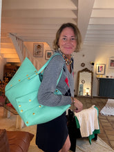 Upload image to gallery, SAC CABAS GEORGES CUIR LISSE DIABOLO MENTHE