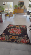 Charger et lire la vidéo dans la visionneuse de la Galerie, Tapis Moldave Vintage Sandra 6