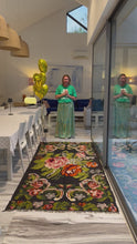 Charger et lire la vidéo dans la visionneuse de la Galerie, Tapis Moldave Vintage Diane 1