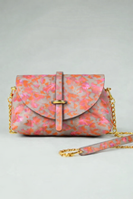 Upload image to gallery, SAC B ANDORA
