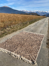 Charger l&#39;image dans la galerie, Tapis Béni Ouarain Neuf Taupe
