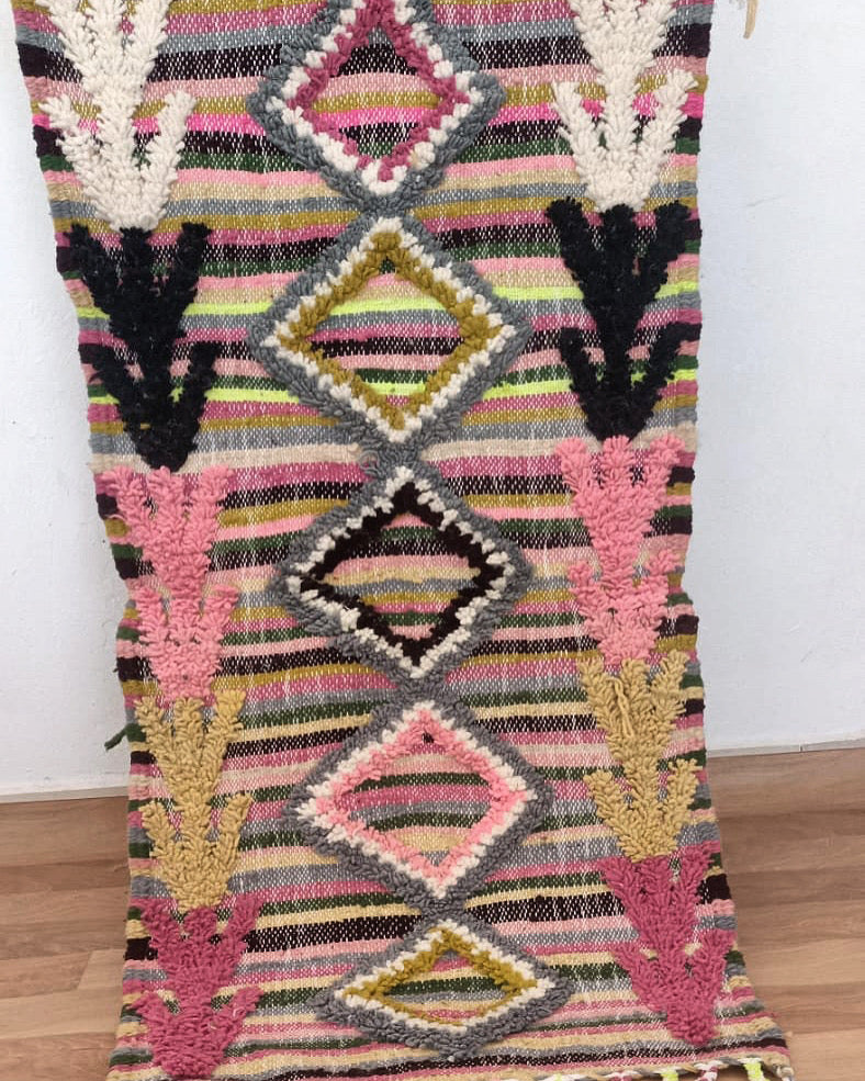 Tapis Boucherouite Neuf Tissé et brodé sur un Kilim Neuf Du Love 4