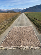 Charger l&#39;image dans la galerie, Tapis Béni Ouarain Neuf Taupe
