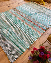 Charger l&#39;image dans la galerie, Tapis Kilim Boucherouite Neuf Grimm
