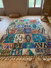 Charger l&#39;image dans la galerie, Tapis Boujaad Neuf en laine recyclée Happy Day 1
