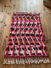 Charger l&#39;image dans la galerie, Tapis Béni Ouarain Neuf tissé sur un Kilim Neuf Bamba 1
