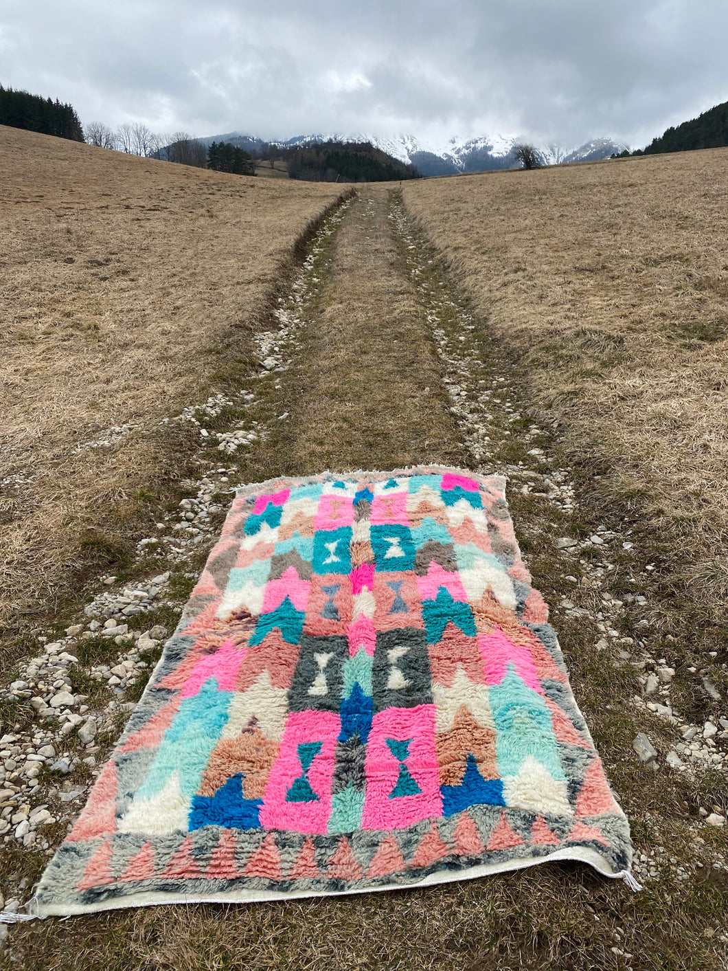 Tapis Boujaad Neuf en laine recyclée Psyché 5