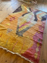 Charger l&#39;image dans la galerie, Tapis Boujaad Neuf en laine recyclée Pretty
