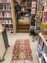 Charger l&#39;image dans la galerie, Tapis Boucherouite Neuf tissé sur un Kilim Neuf La Nouvelle 2
