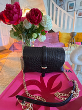 Charger l&#39;image dans la galerie, Sac Bee By Sandra En cuir version croco noir
