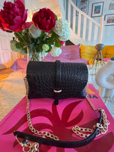 Charger l&#39;image dans la galerie, Sac Bee By Sandra En cuir version croco noir
