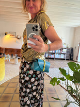 Charger l&#39;image dans la galerie, Sac Bee By Sandra Tout en Cuir Jaune et Bleu ☀️
