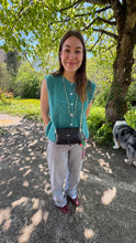 Charger l&#39;image dans la galerie, Sac Bee By Sandra En cuir version Croco Noir et Son Pimp ton Bee Vitaminé 💚
