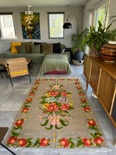 Charger l&#39;image dans la galerie, Tapis Moldave Summer 4
