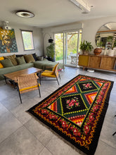 Charger l&#39;image dans la galerie, Tapis Moldave Summer 3
