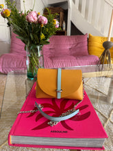 Charger l&#39;image dans la galerie, Sac Bee By Sandra Curry Samba
