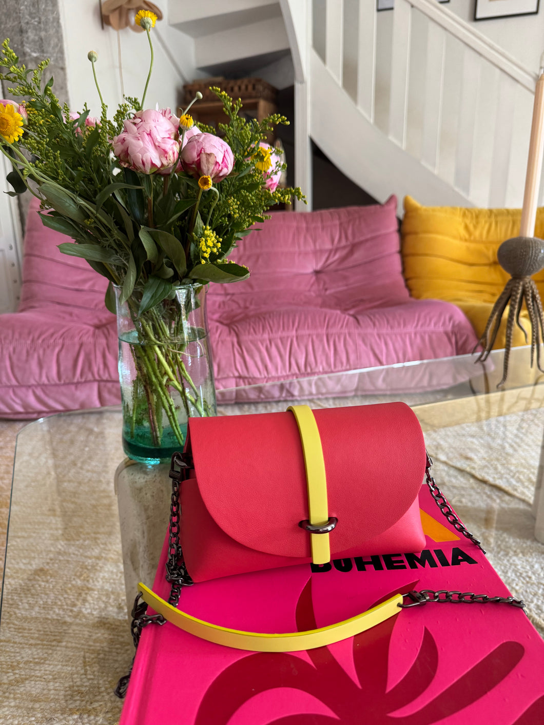 Sac Bee By Sandra Orangé Corail et sa jolie Patte Jaune Fluo Salsa