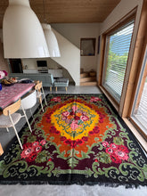 Charger l&#39;image dans la galerie, Tapis Moldave Eugène

