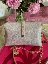 Charger l&#39;image dans la galerie, Sac Bee By Sandra Wedding 🪩❤️
