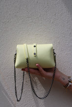 Charger l&#39;image dans la galerie, Sac Bee By Sandra En Cuir Grainé Luc ☀️☀️💫💫✨⭐️
