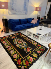 Charger l&#39;image dans la galerie, Tapis Moldave Vintage Diane 3
