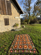 Charger l&#39;image dans la galerie, Tapis Moldave Vintage Hansel et Gretel 2
