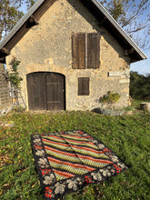 Charger l&#39;image dans la galerie, Tapis Moldave Vintage Hansel et Gretel 3
