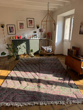 Charger l&#39;image dans la galerie, Tapis Béni Ouarain Neuf tissé sur un Kilim Neuf tout en relief fait avec la laine des Mrirts Iris 2
