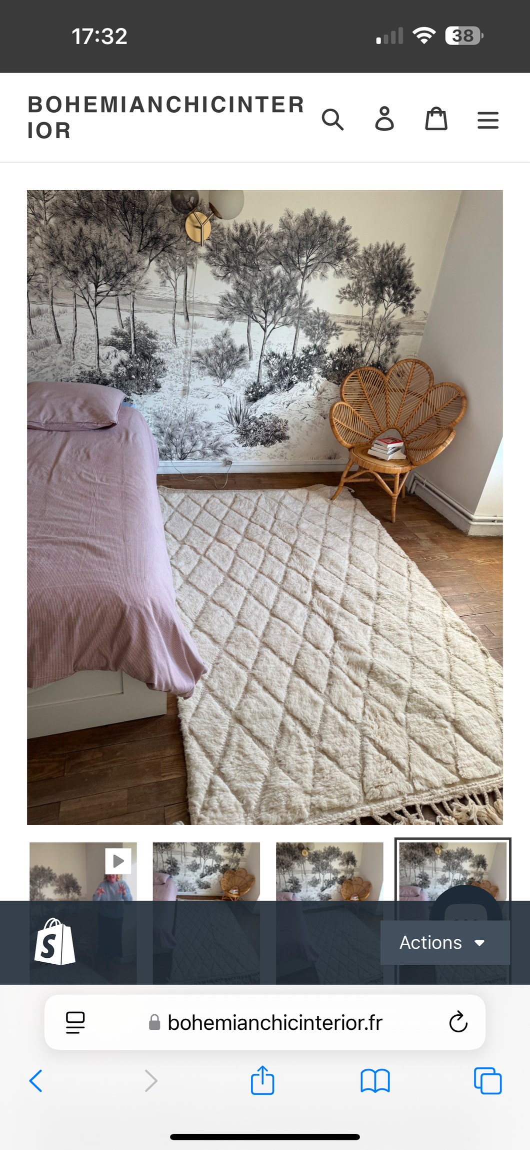 Pour vous Ismaelle ❤️ Tapis Béni Ouarain Neuf tout en relief tissé sur un Kilim Neuf 200 par 250