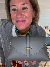 Upload image to gallery, SAC EN CUIR GRAINÉ GRIS PHILIPPE
