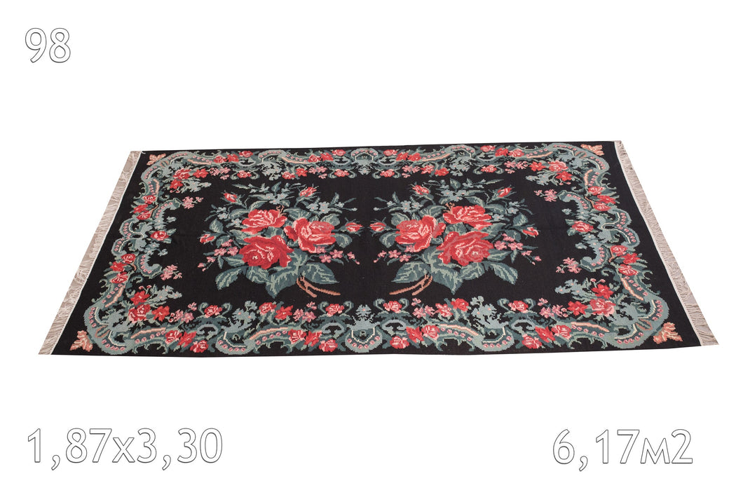 Tapis Moldave Tissé en Laine Vintage Fleurs