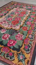 Load and play video in Gallery Viewer, Tapis Moldave Vintage New Co September 2
