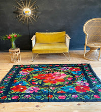 Charger l&#39;image dans la galerie, Tapis Moldave Vintage Epris
