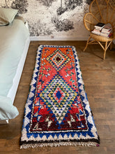 Charger l&#39;image dans la galerie, Tapis Boucherouite Vintage Snow 4
