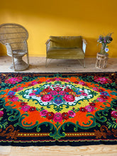 Charger l&#39;image dans la galerie, Tapis Moldave Vintage Beach 2
