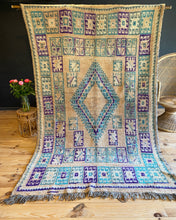 Charger l&#39;image dans la galerie, Merveilleux tapis Boujaad du haut Atlas Marocain
