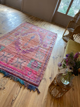 Charger l&#39;image dans la galerie, Tapis Boujaad Vintage Playa 5
