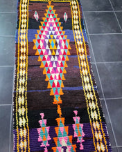 Charger l&#39;image dans la galerie, Tapis Azilal Vintage Work 17
