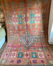 Charger l&#39;image dans la galerie, Tapis Boujaad Vintage Boum 4
