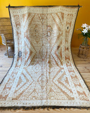 Charger l&#39;image dans la galerie, Tapis Boujaad Vintage Lovely 8
