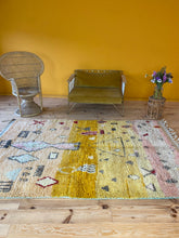 Charger l&#39;image dans la galerie, Tapis Boujaad en laine recyclée Saint Tropez 1
