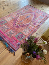 Charger l&#39;image dans la galerie, Tapis Boujaad Vintage Playa 5
