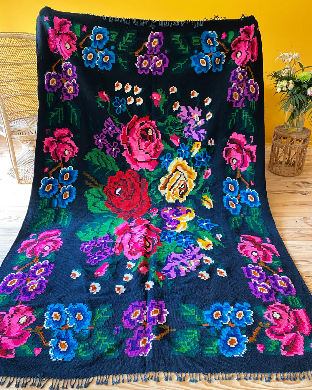 Tapis Moldave Vintage Fleurs 4