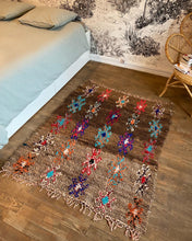 Charger l&#39;image dans la galerie, Tapis Azilal Vintage Noël 1
