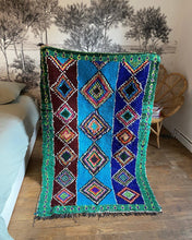 Charger l&#39;image dans la galerie, Tapis Mélange de Boucherouite et d’Azilal Vintage Snow 1
